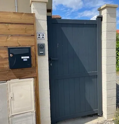 Castera 2 Air-conditioned *