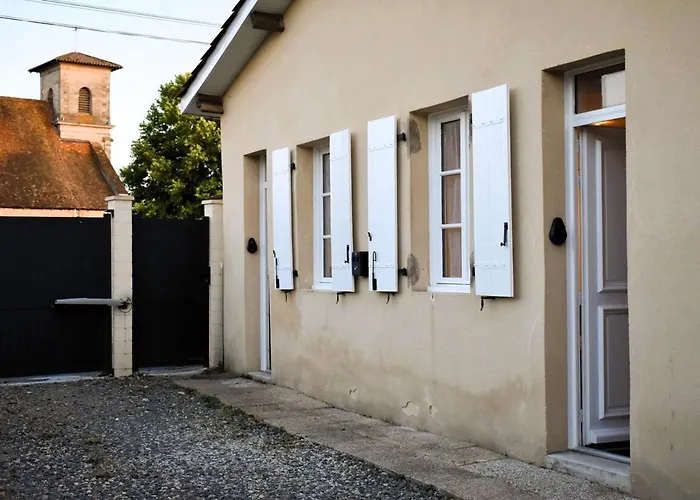 Castera 2 Air-conditioned Begles